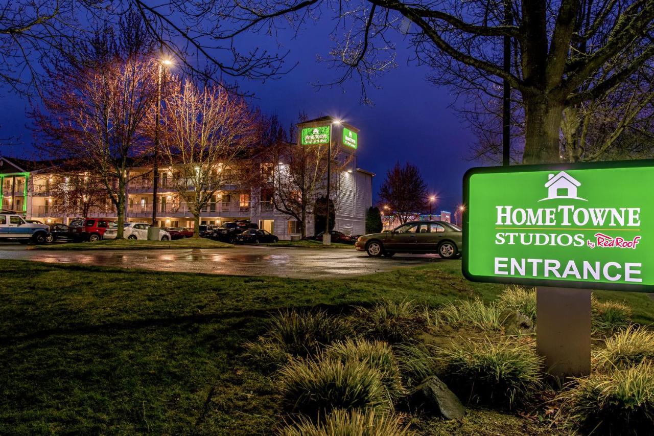 Hometowne Studios By Red Roof Tacoma - פויאלופ מראה חיצוני תמונה